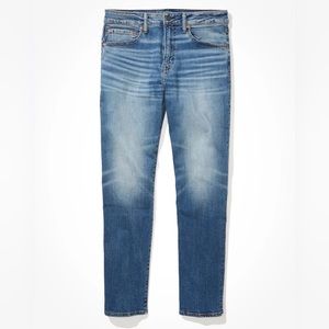 AE American Eagle AirFlex+ Athletic Straight Jeans Size 30 Inseam‎ 32”